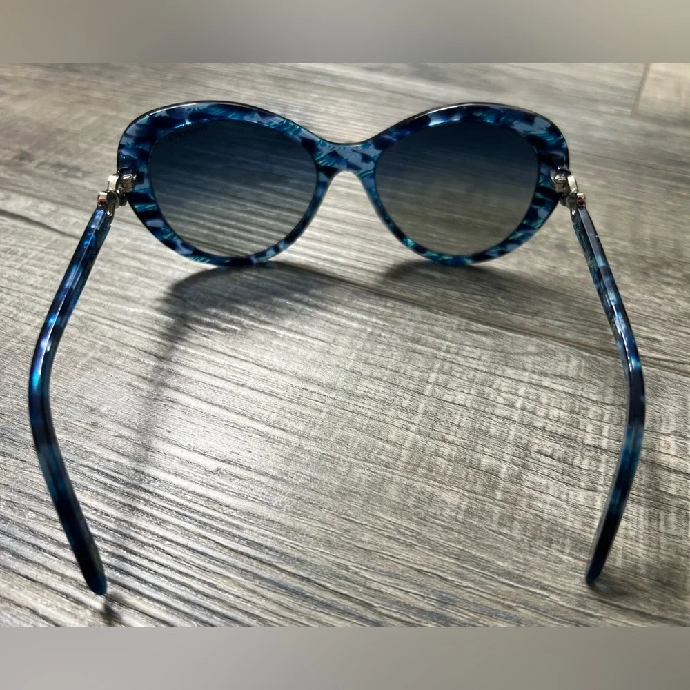 Tiffany & Co. Marbled Blue Cat Eye Sunglasses - Picture 9 of 12